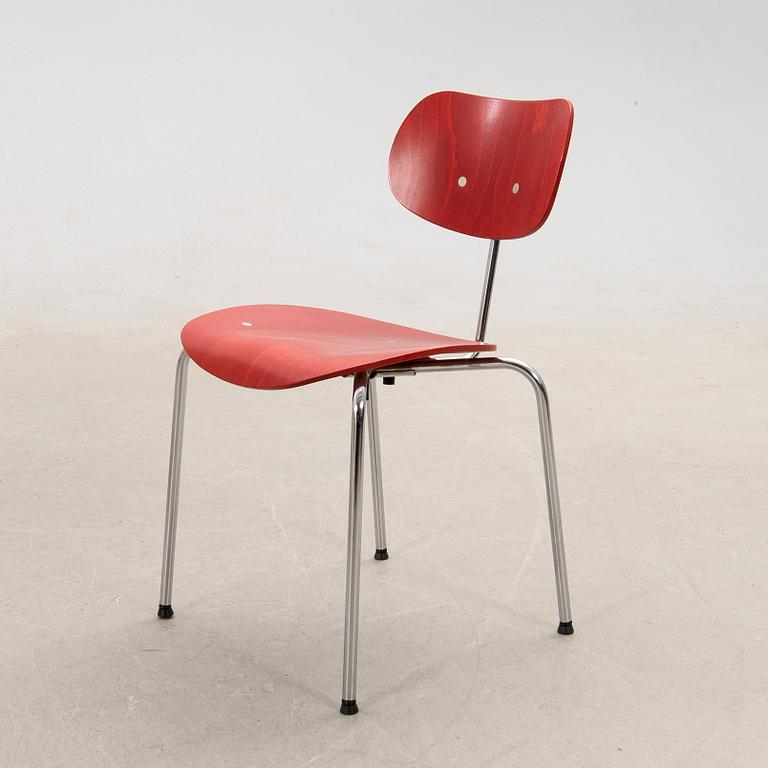 Egon Eiermann, chairs 5 pcs "SE 68", Wilde & Spieth 21st century.