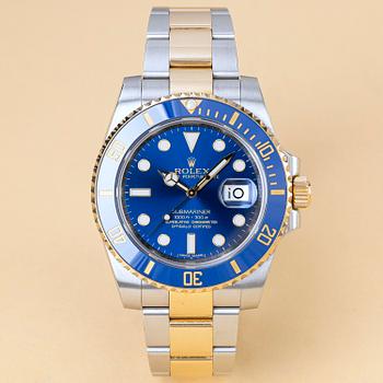 1049. Rolex, Submariner, "Bluesy", ca 2014.