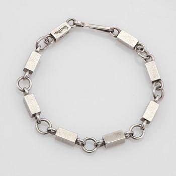 Wiwen Nilsson, Bracelet, sterling silver, Lund, 1962.