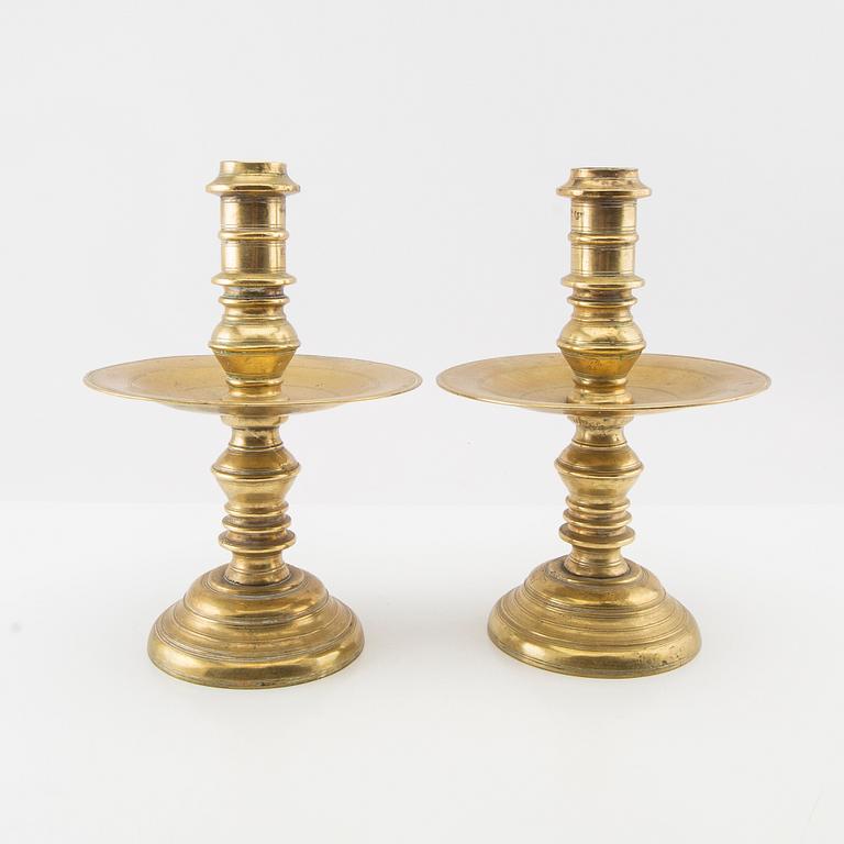 Candlesticks, a pair of "Heemskerk" Dutch baroque model, 16th/17th century.