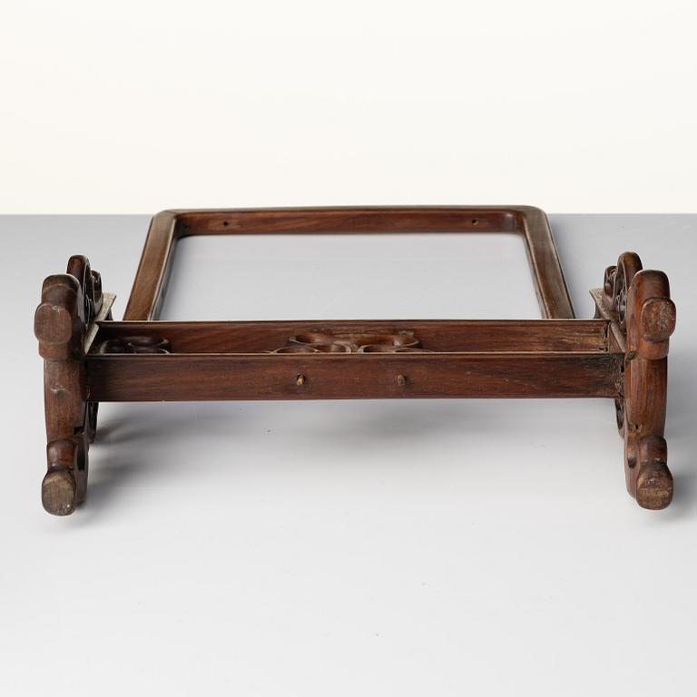 A group of Chinese wooden stands, late Qing dynasty and 21st century.