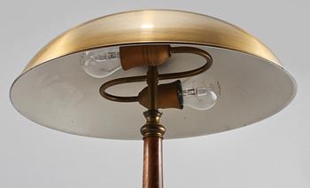 BORDSLAMPA, 1900-talets andra hälft.