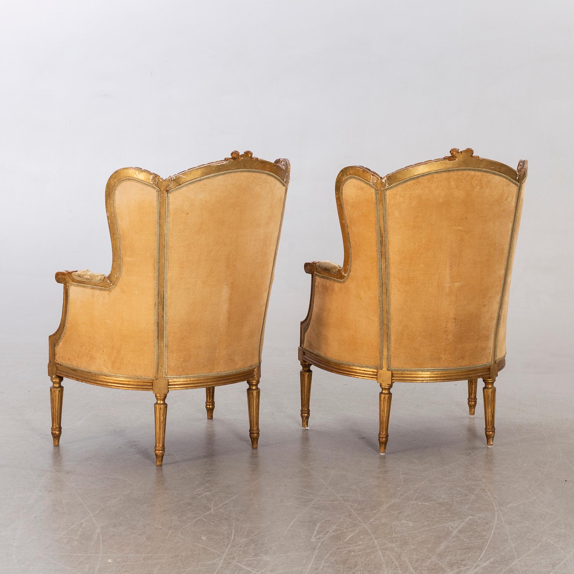 BERGÈRER ett par Louis XVI-stil Italien 1900-tal.