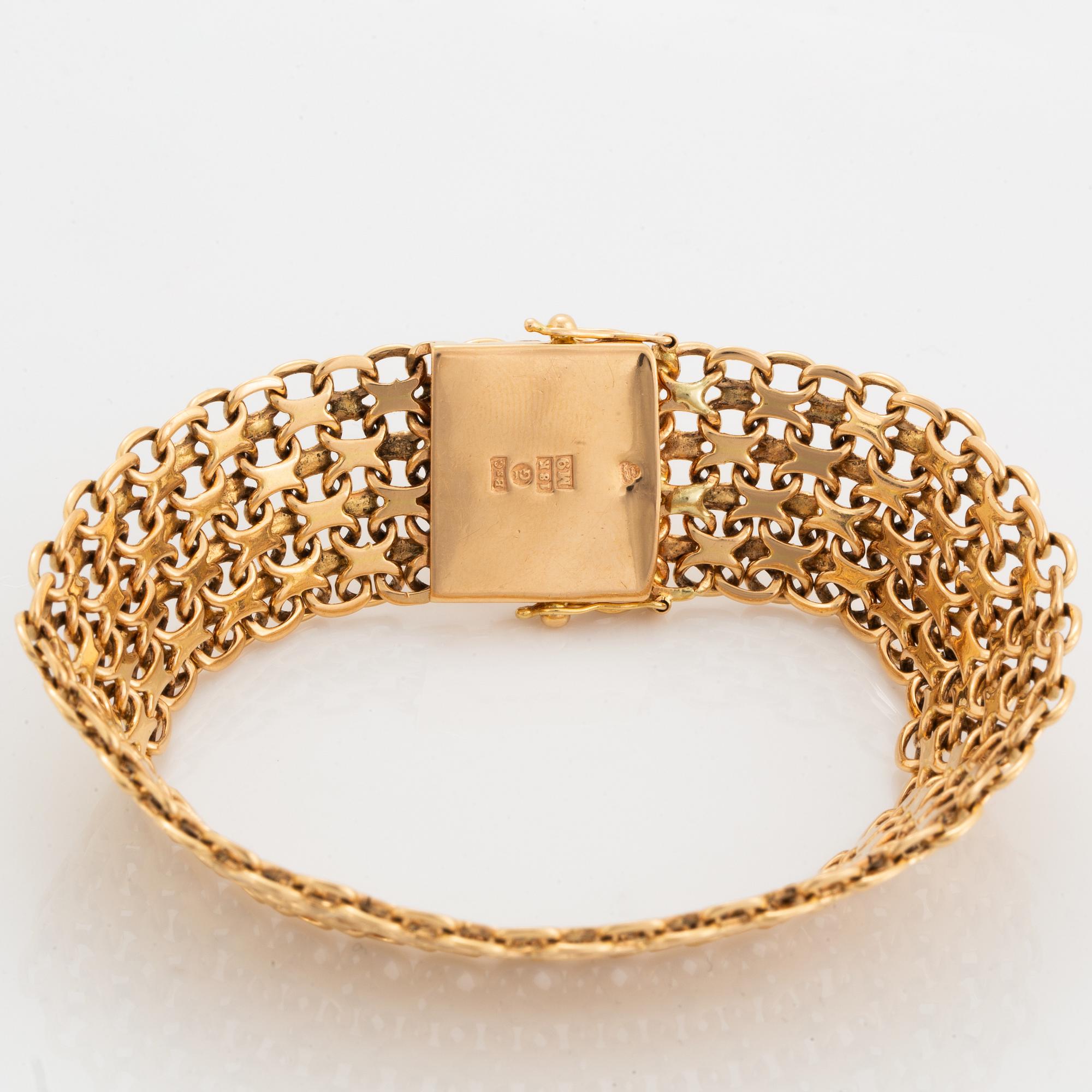 18K gold bracelet.