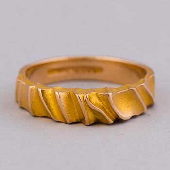 A RING, 14K gold. Lapponia 2002.