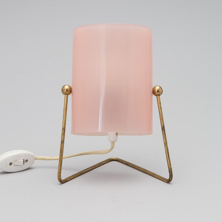 PÖYTÄVALAISIN / SEINÄVALAISIN, Korumo, Suomi, 1900-luvun puoliväli.