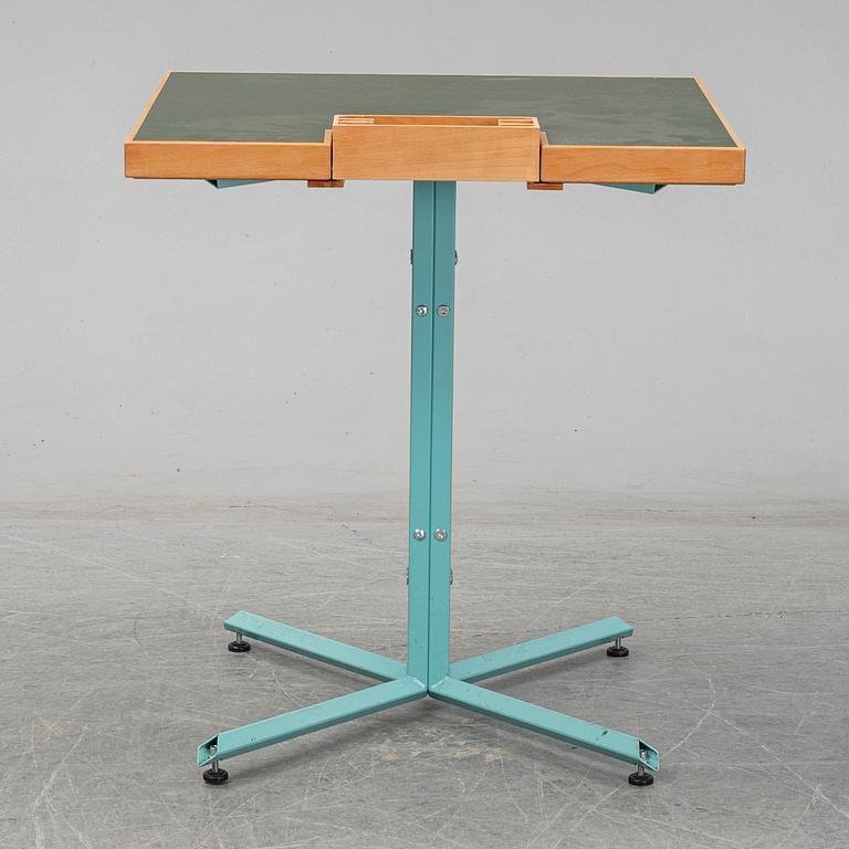 UGLYCUTE, table, Woodstockholm.