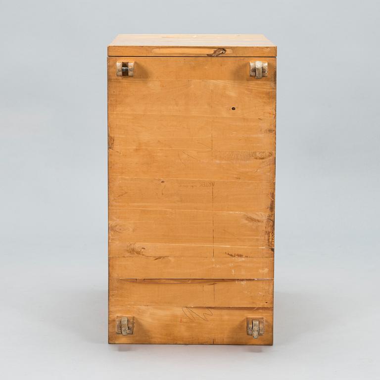 Aino Aalto, A mid-20th century 'H297' drawer unit for O.Y. Huonekalu-ja Rakennustyötehdas A.B. Finland.