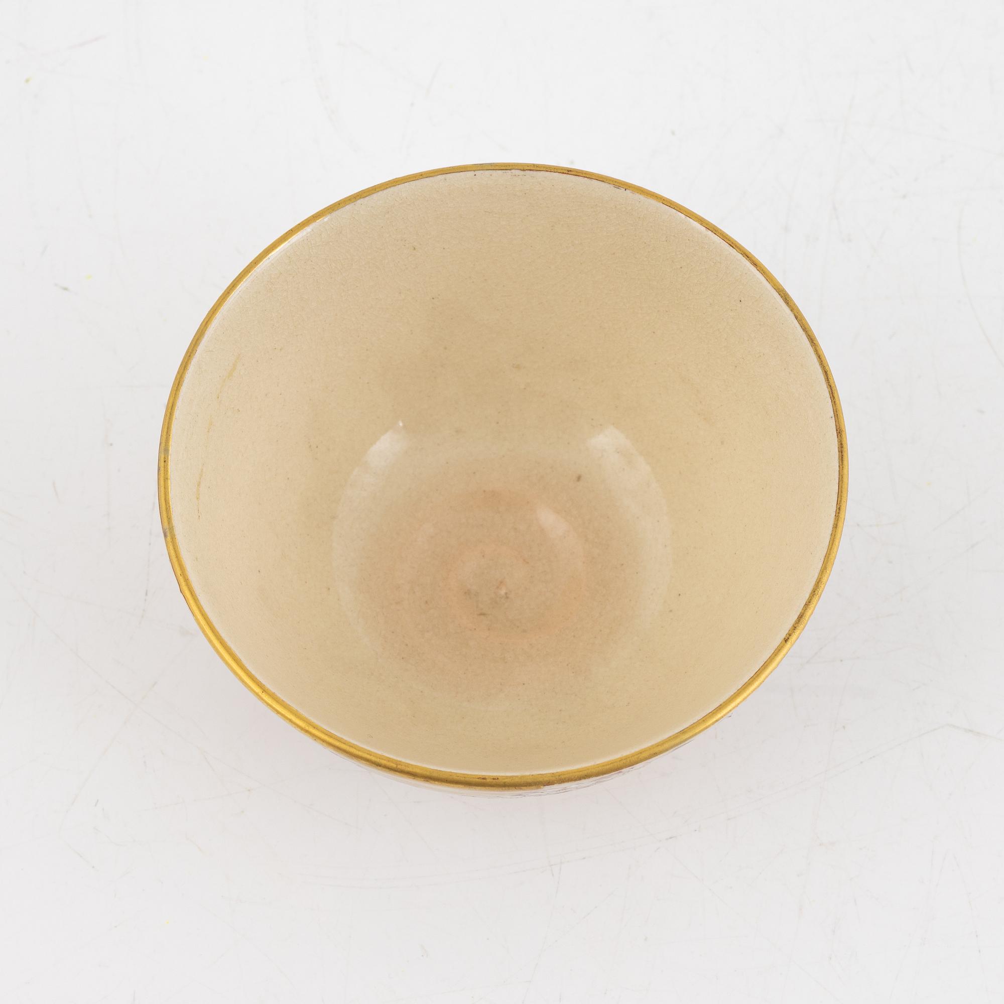A Satsuma bowl, Japan, signed.