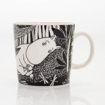 A Moomin mug, 'Moomintroll daydreaming', vitro porcelain, Moomin Characters, Arabia 2005.