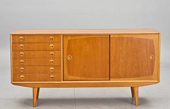 SIDEBOARD, 1900-talets mitt/andra hälft.