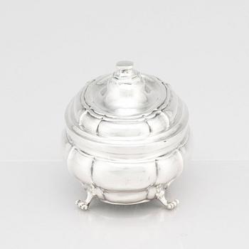 Sockerskrin, silver, troligen Andreas Schneider (1759-1761), Augsburg. Rokoko.