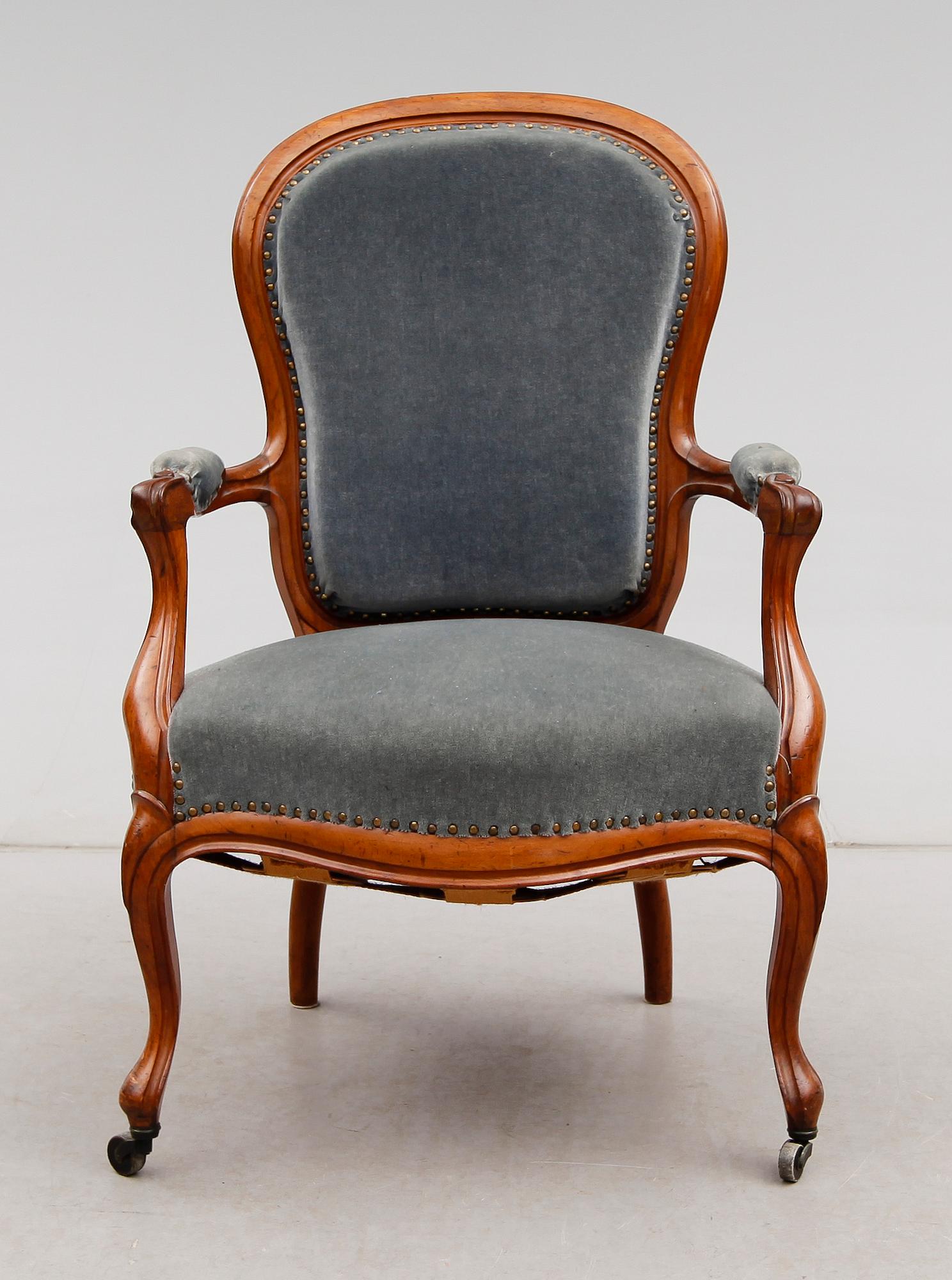 KARMFÅTÖLJ, 1800-talets andra hälft.