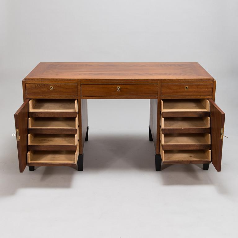 Skrivbord 1930-tal.