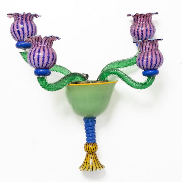 Jonas Rooth, vägglampett, Kivik, 1999.