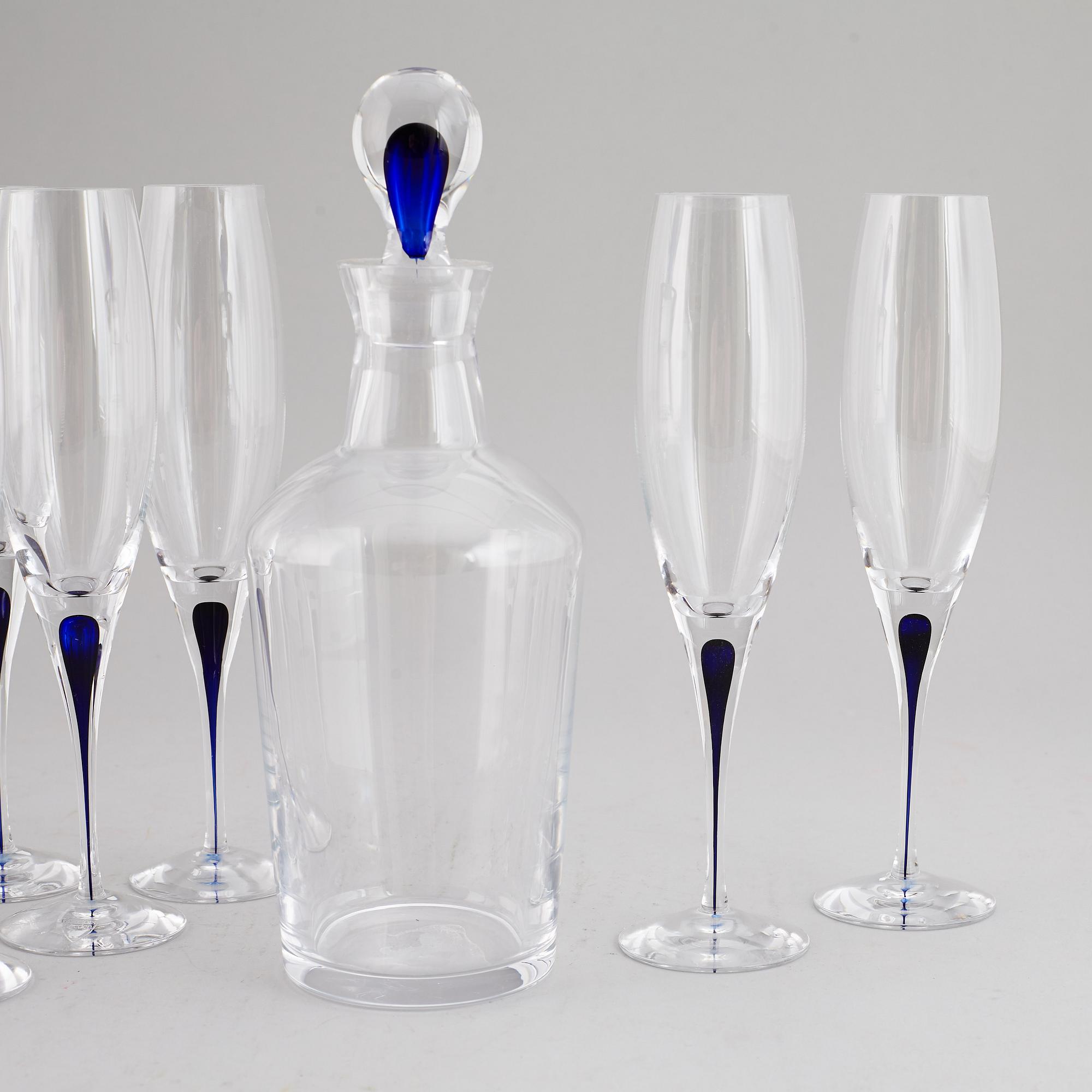 ERIKA LAGERBIELKE, champagneglas, åtta stycken samt karaff.  "Intermezzo", Orrefors.