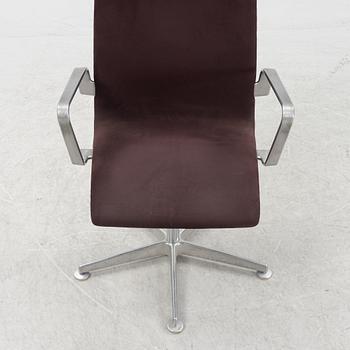 Arne Jacobsen, an 'Oxford' desk chair, Fritz Hansen, Denmark.