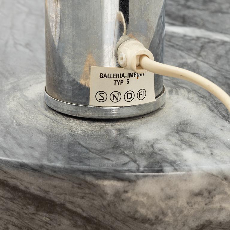 A floor light, later part of the 20th Century.