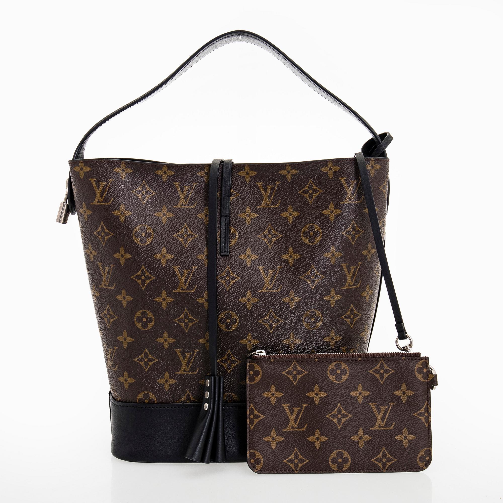 Louis Vuitton, väska, "Idole GM".
