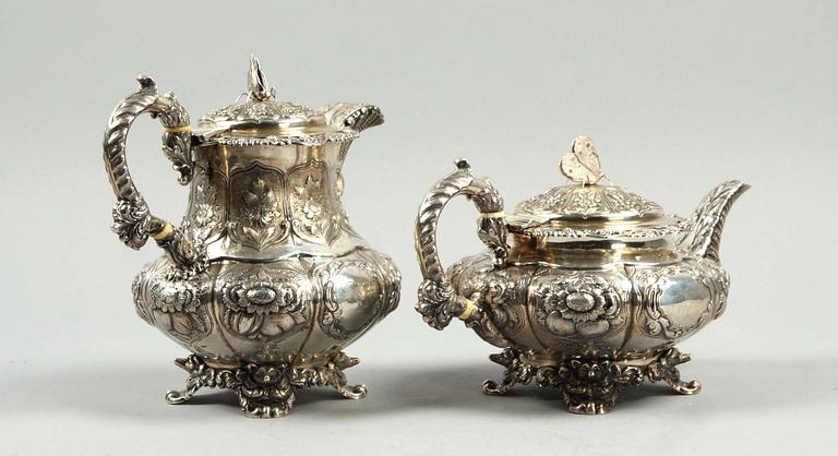 TESERVIS, 4 delar, silver, Joseph Angell, London 1825-26. Tot vikt ca 2770 g.