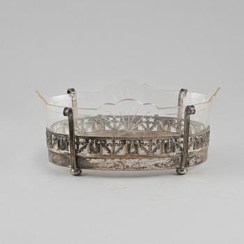 JARDINIERE, nysilver och glas, 1900-talets första hälft.