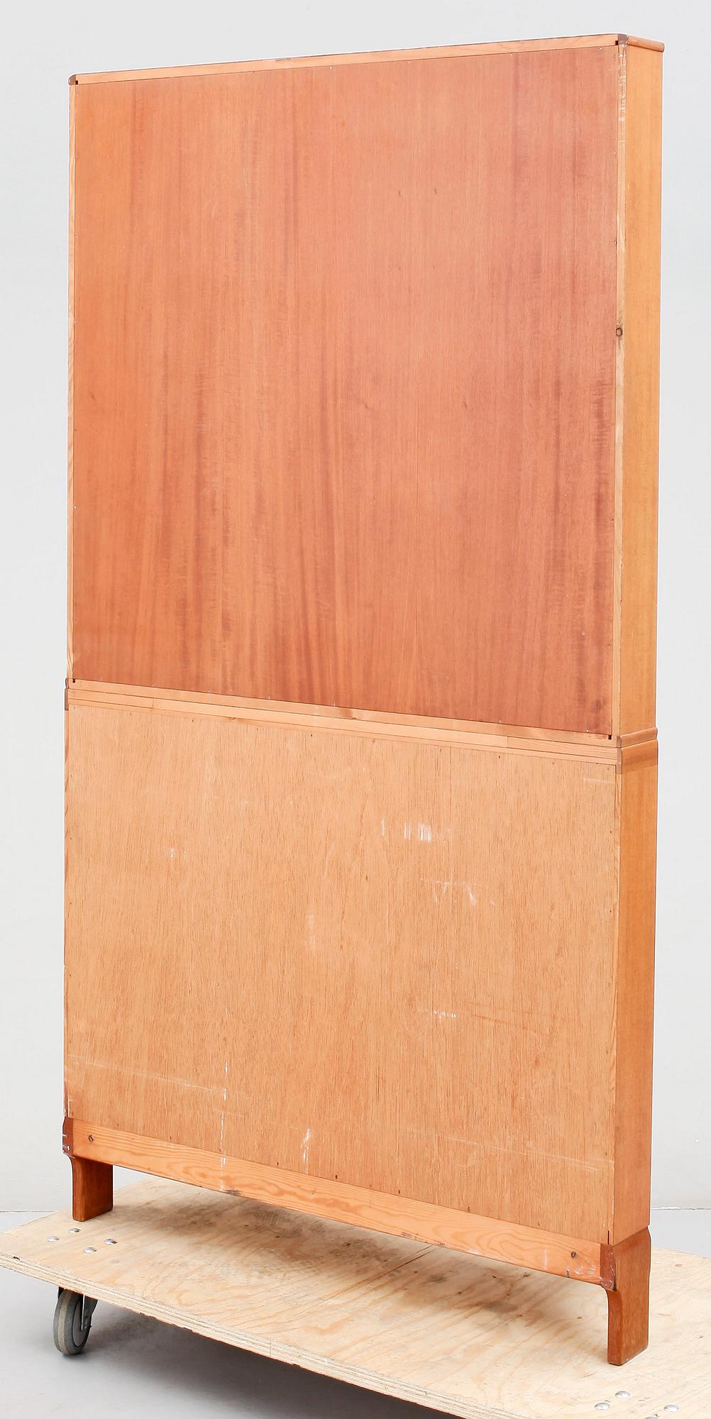 VITRINSKÅP, "Undantaget", Carl Malmsten.