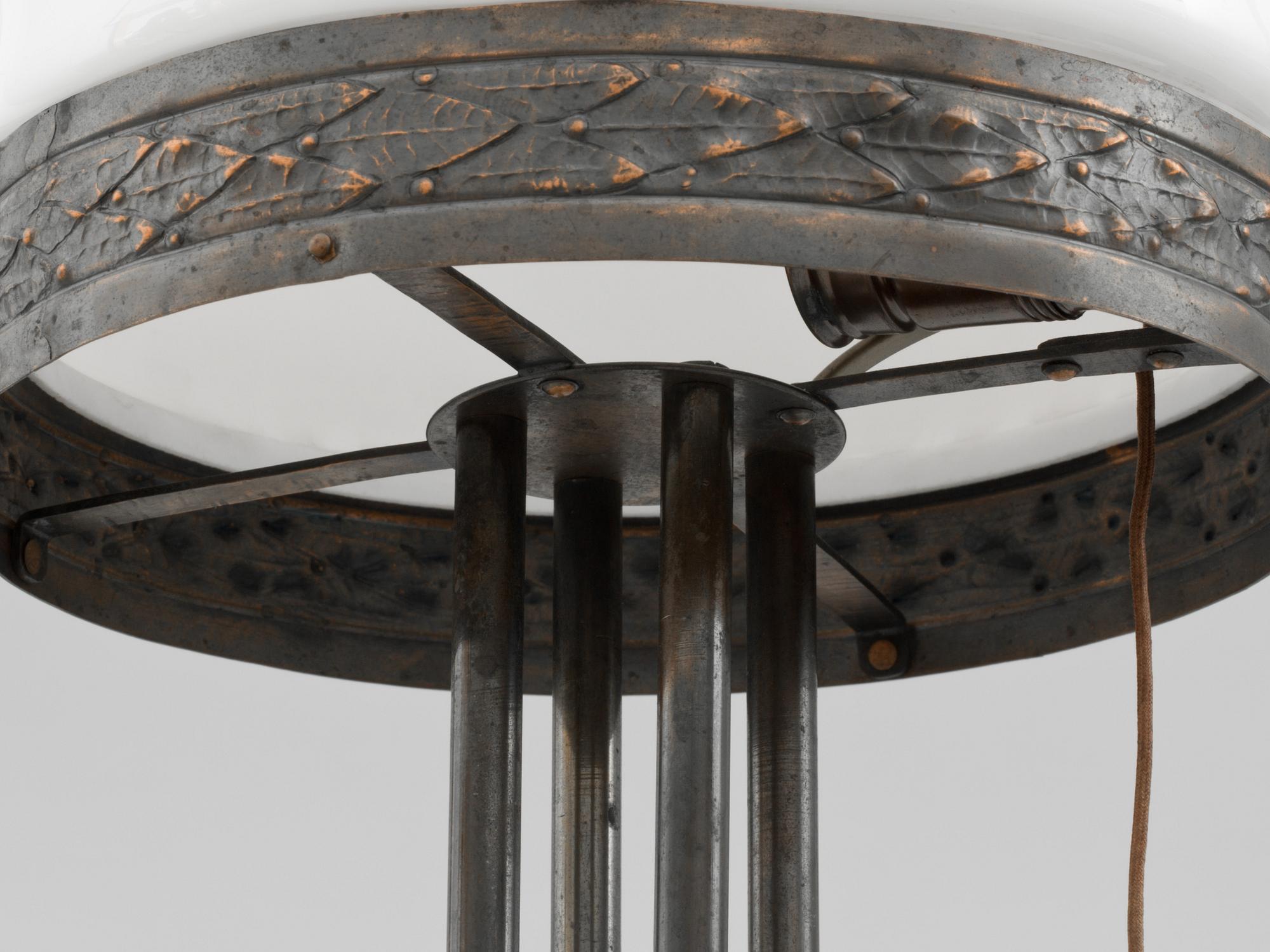 BORDSLAMPA, koppar, jugend, 1900-talets början.