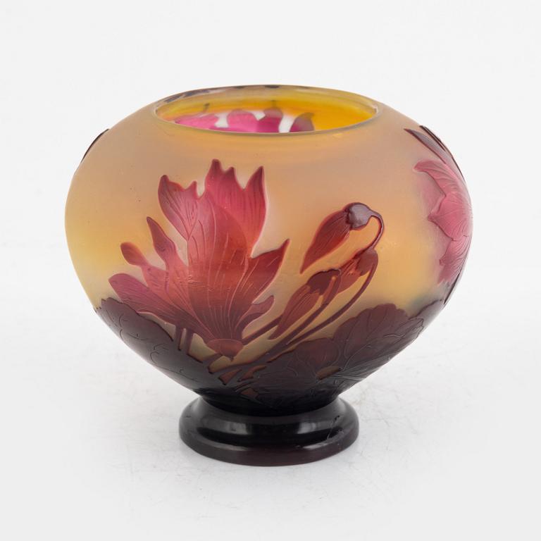 Emile Gallé, an Art Nouveau cameo glass vase, Nancy, France.