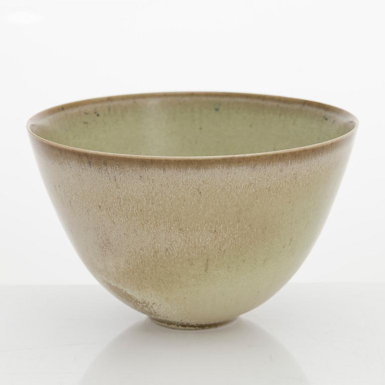 Friedl Holzer-Kjellberg, A stoneware bowl signed -F.H.Kj-.