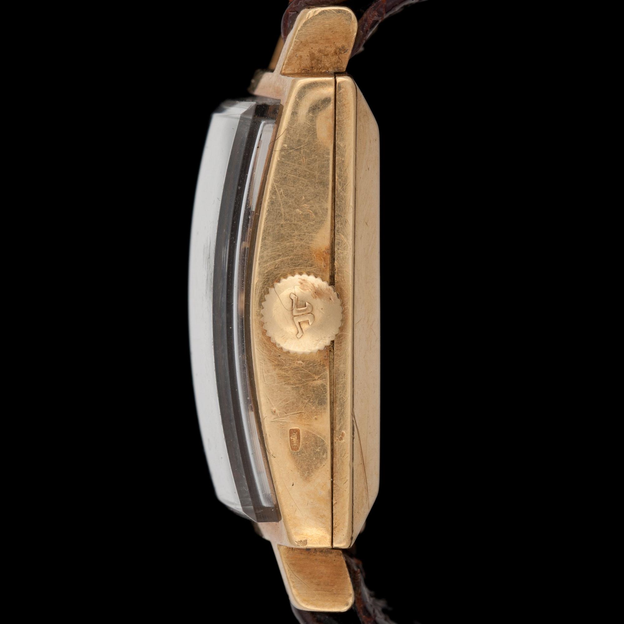 Jaeger-LeCoultre. Guld. Automatisk. Boett nr 869869. 28,5 x 28,5mm.