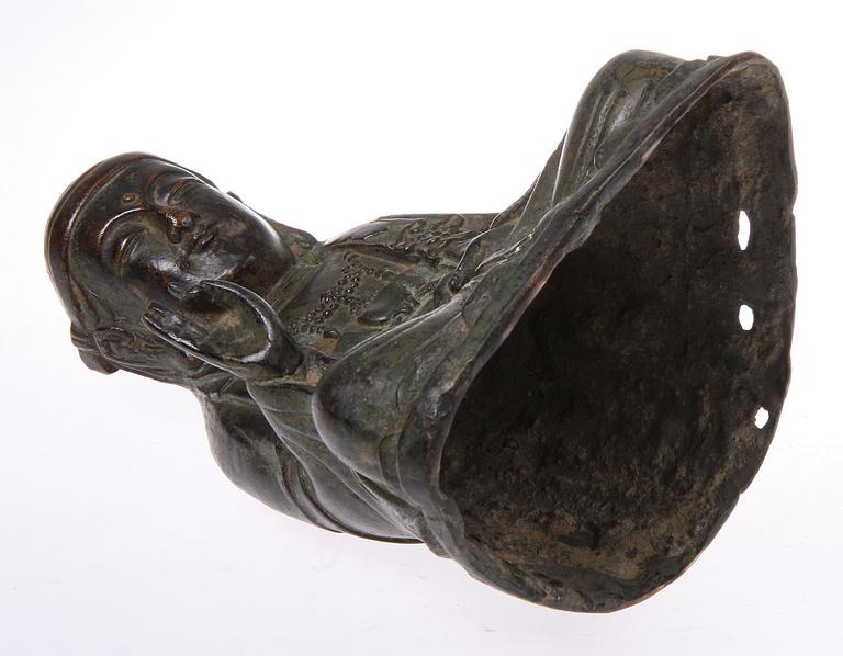 BUDDHAFIGUR, brons, Kina, troligen 1600/1700-tal.