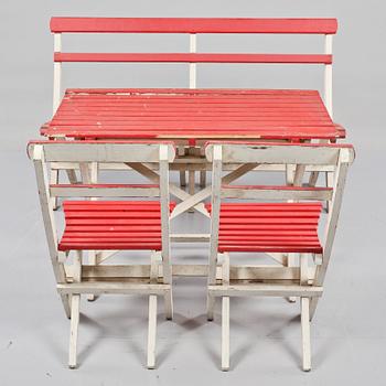 TRÄDGÅRDSMÖBLEMANG, 4 delar, 1900-talets andra hälft.