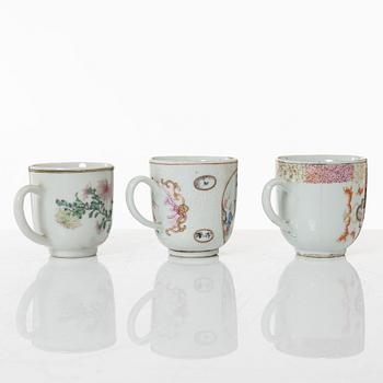 Koppar, åtta stycken, porslin. Qingdynastin, 1700-tal.