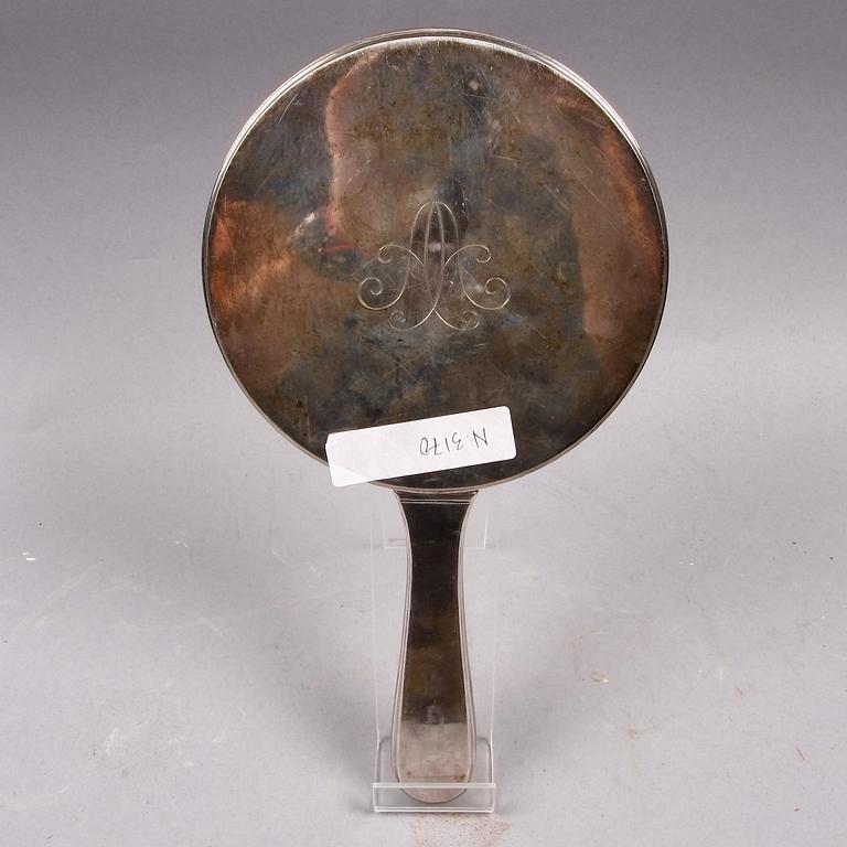 HANDSPEGEL, silver, 1964.