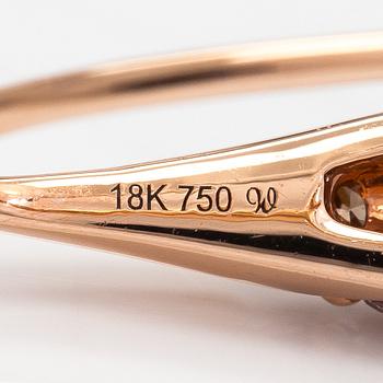 Örhängen, 18K guld och olikfärgade diamanter ca 1.98 ct totalt.