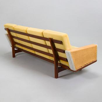 Hans J. Wegner, soffa, "GE-236/4" för Getama, Gedsted, Danmark 1900-talets mitt.