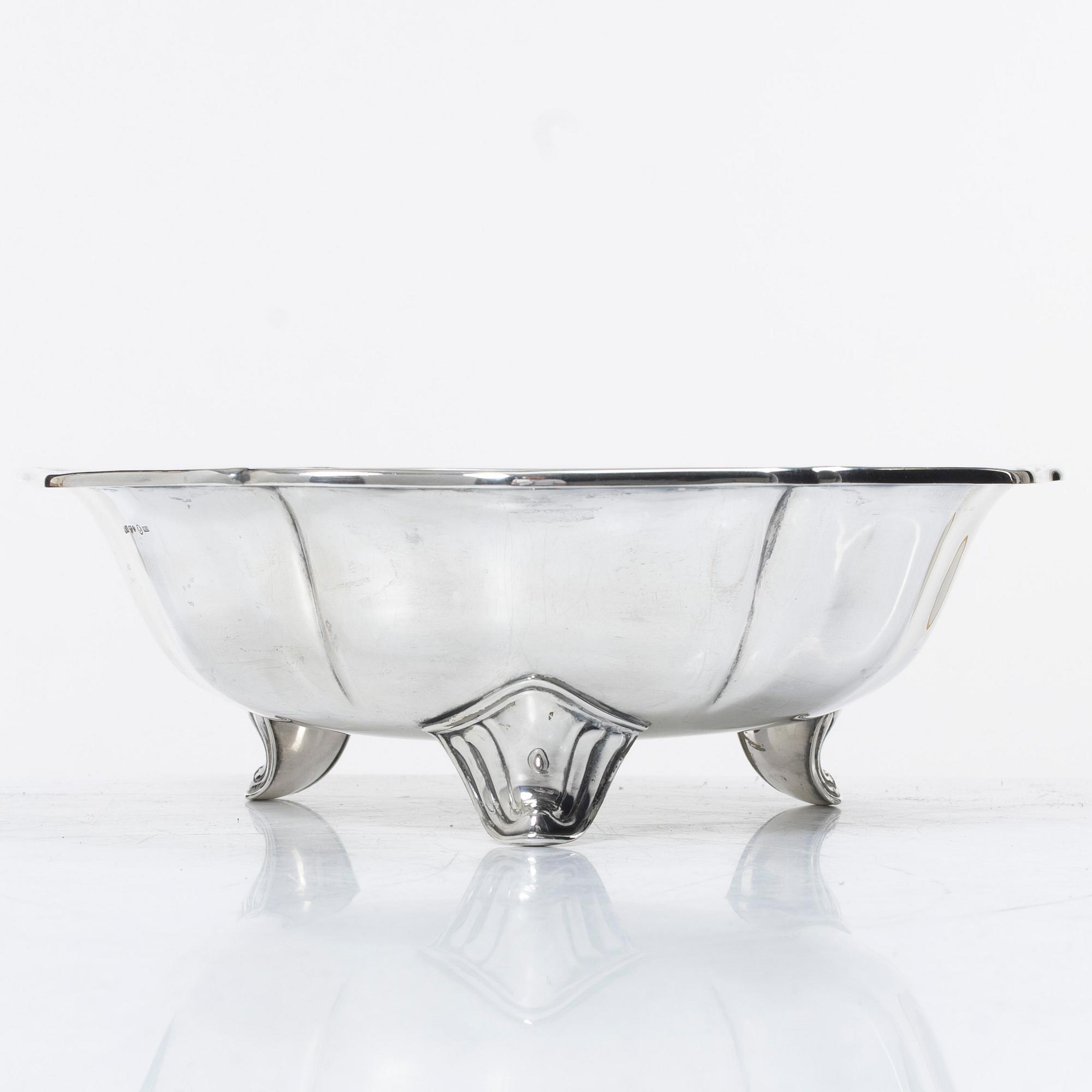 Karl Anderson, Skål på fötter, silver, Stockholm 1938.