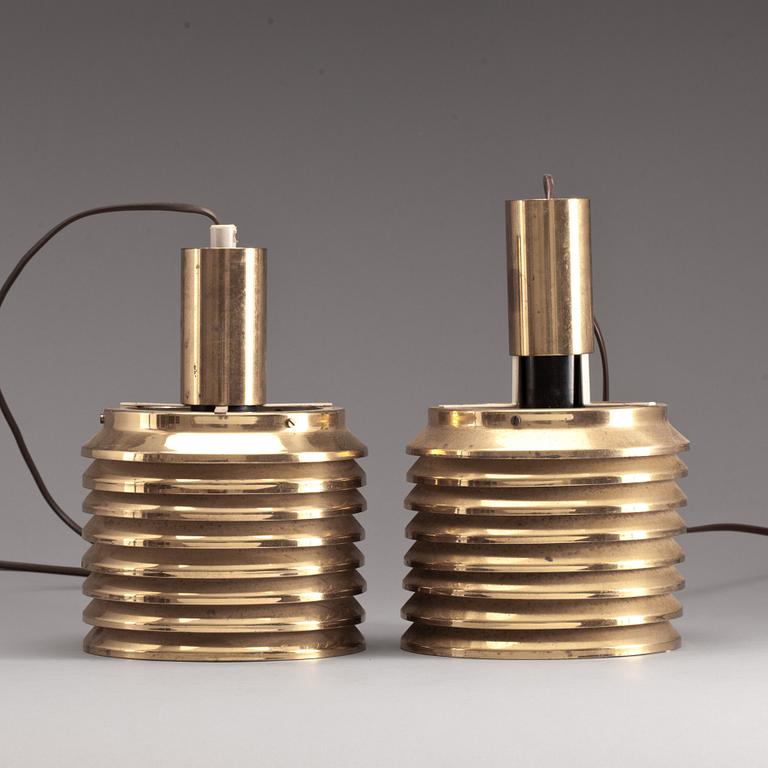 TAKLAMPOR, ett par, Hans Agne Jakobsson, Markaryd, höjd 25 cm.