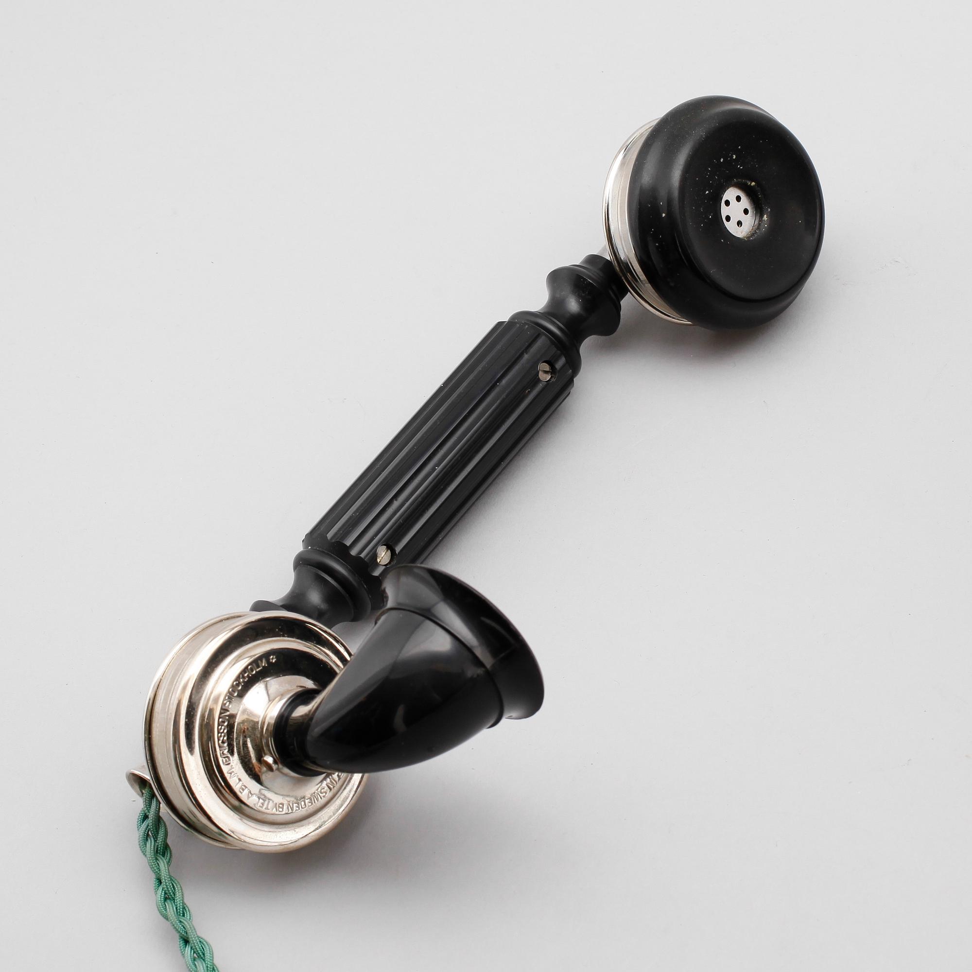 BORDSTELEFON, jubileumsmodell efter "Taxen", LM Ericsson, 1900-talets senare del.