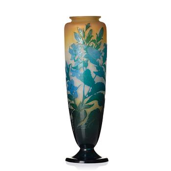 Emile Gallé, an Art Nouveau cameo glass vase, Nancy, France, ca 1900.