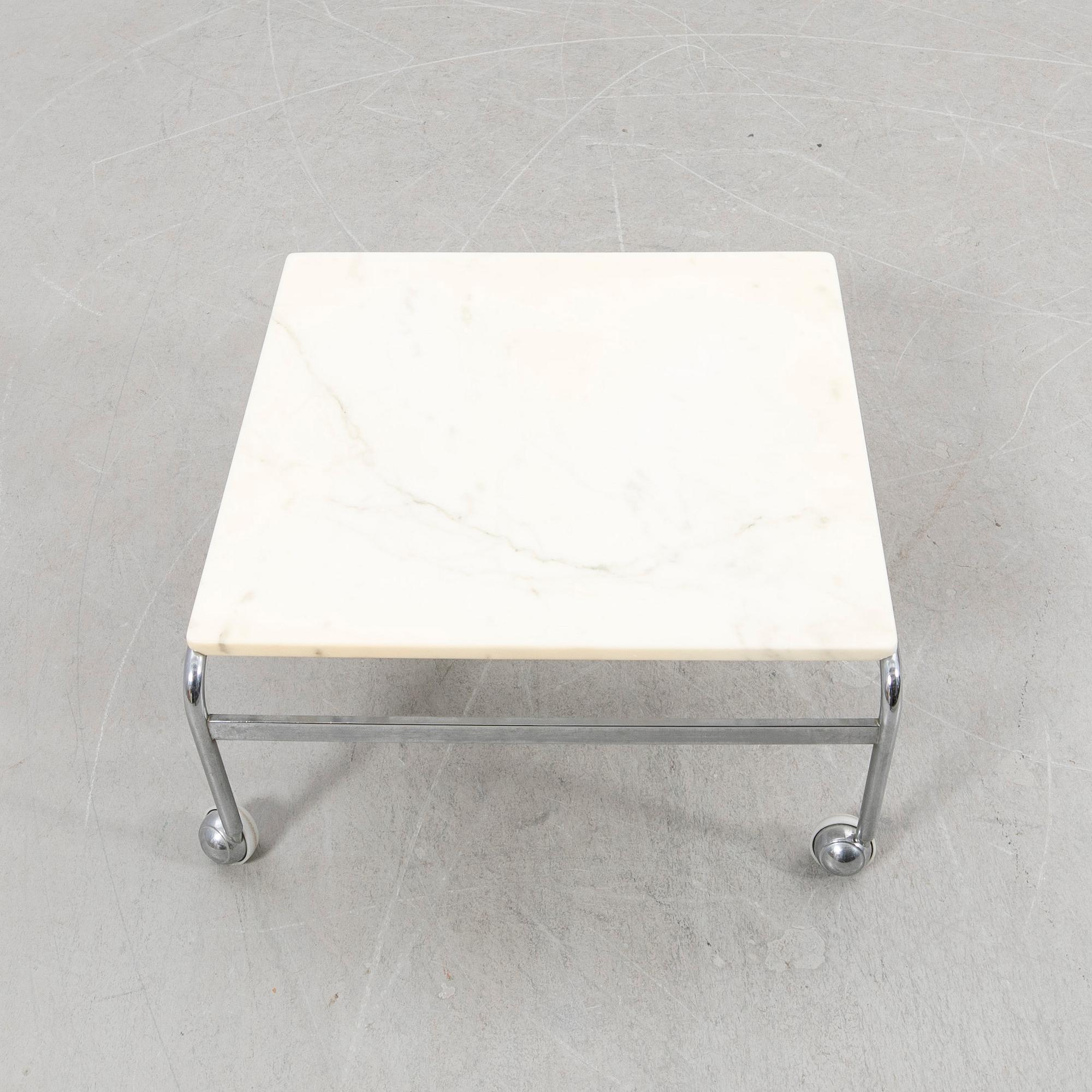 Bruno Mathsson, coffee table "Karin" for DUX, late 20th century.