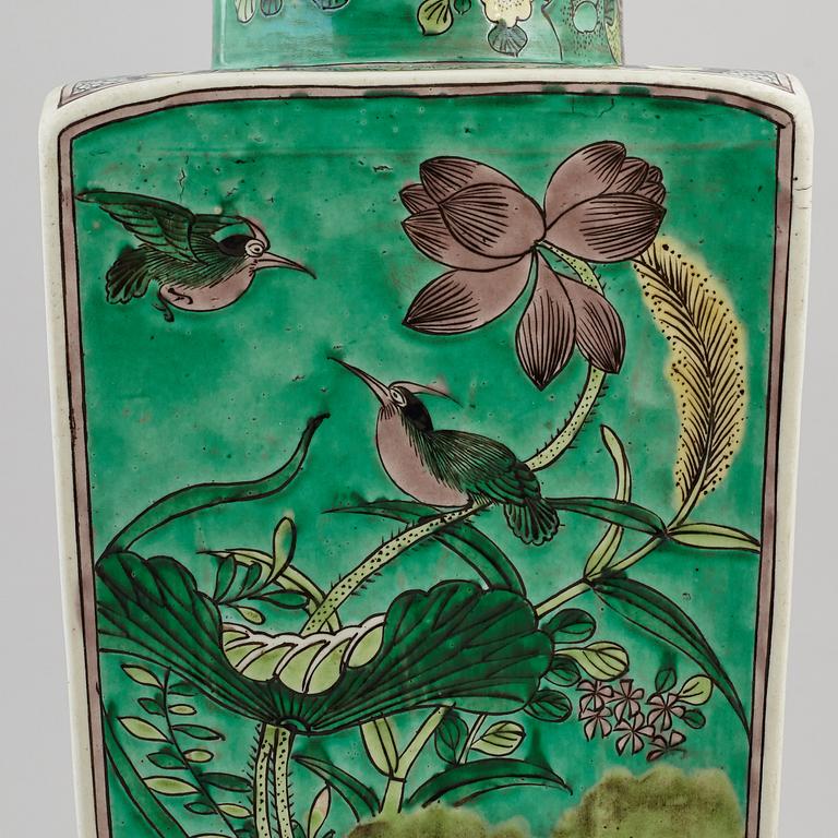 A Chinese famille verte squared vase, 20th century.