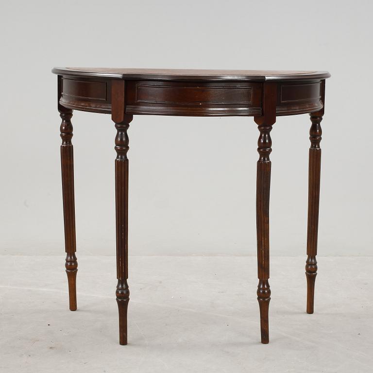 VÄGGBORD, engelsk stil, 1900-tal.
