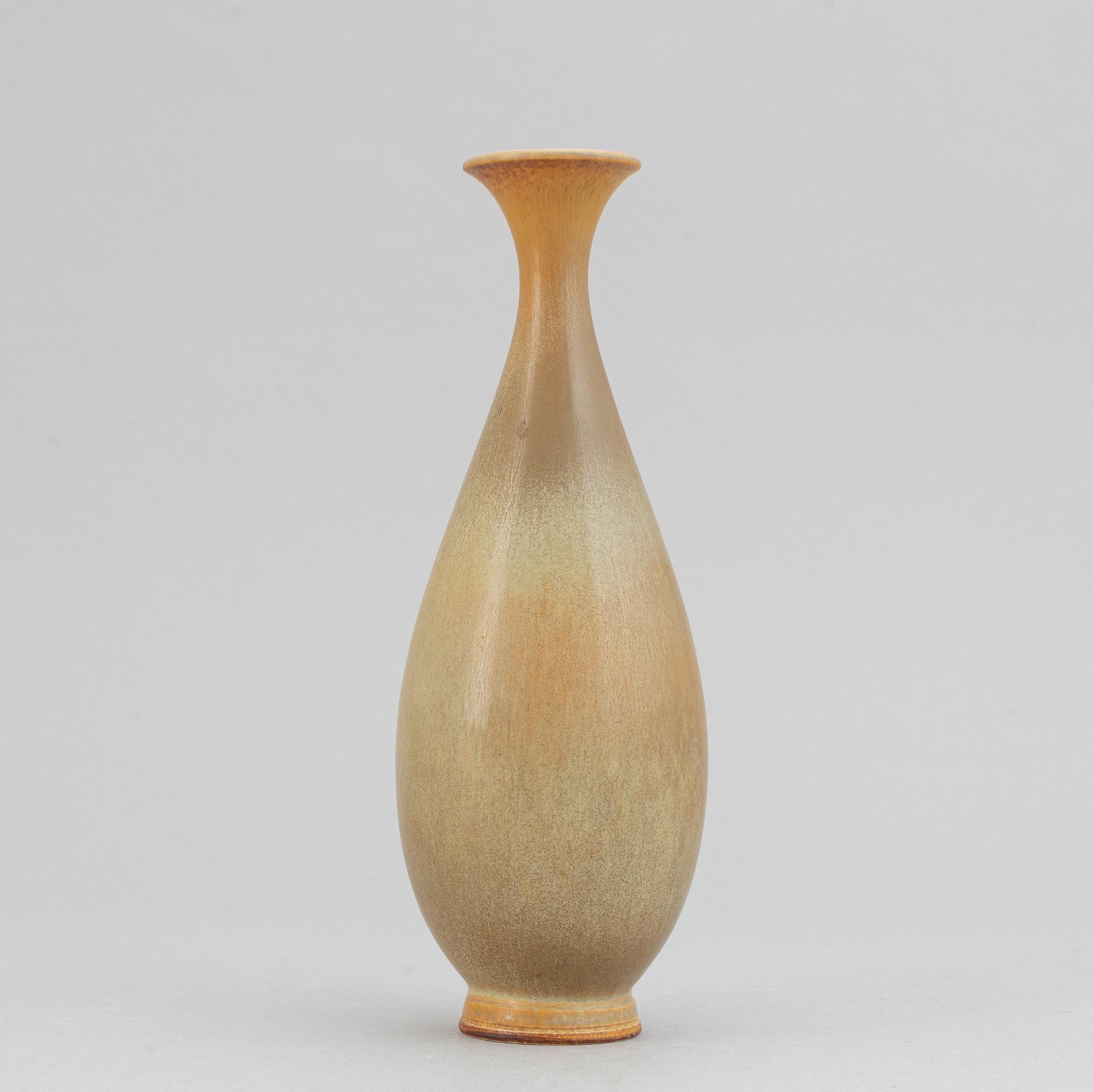 Berndt Friberg, a stoneware vase, Gustavsberg studio, Sweden 1962.