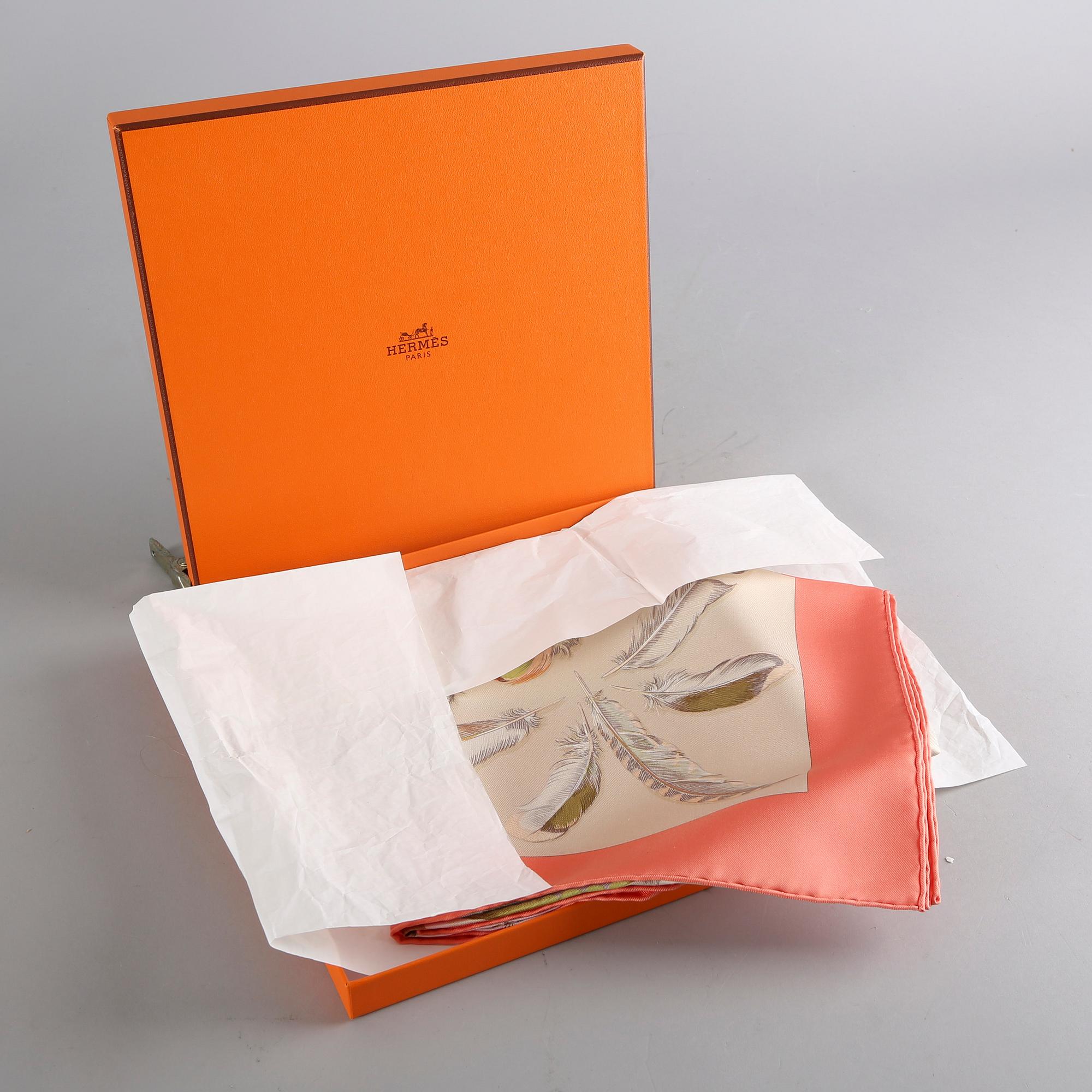 Hermès, scarf siden 2000-tal.