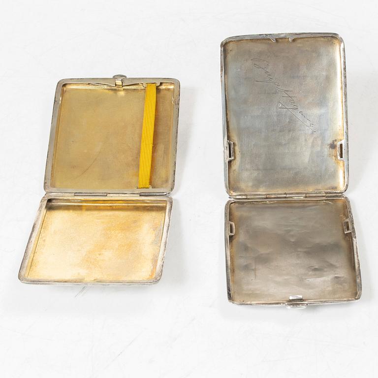 Cigarettetuier, 2 st, silver, 1900-talets början.