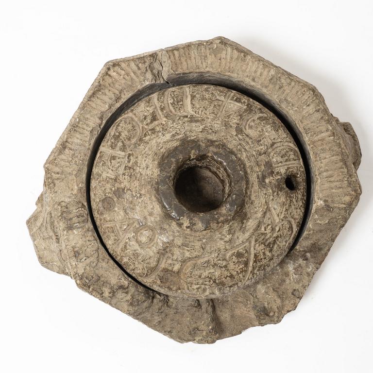 A Swedish grain mill, 17th / 18th century.
