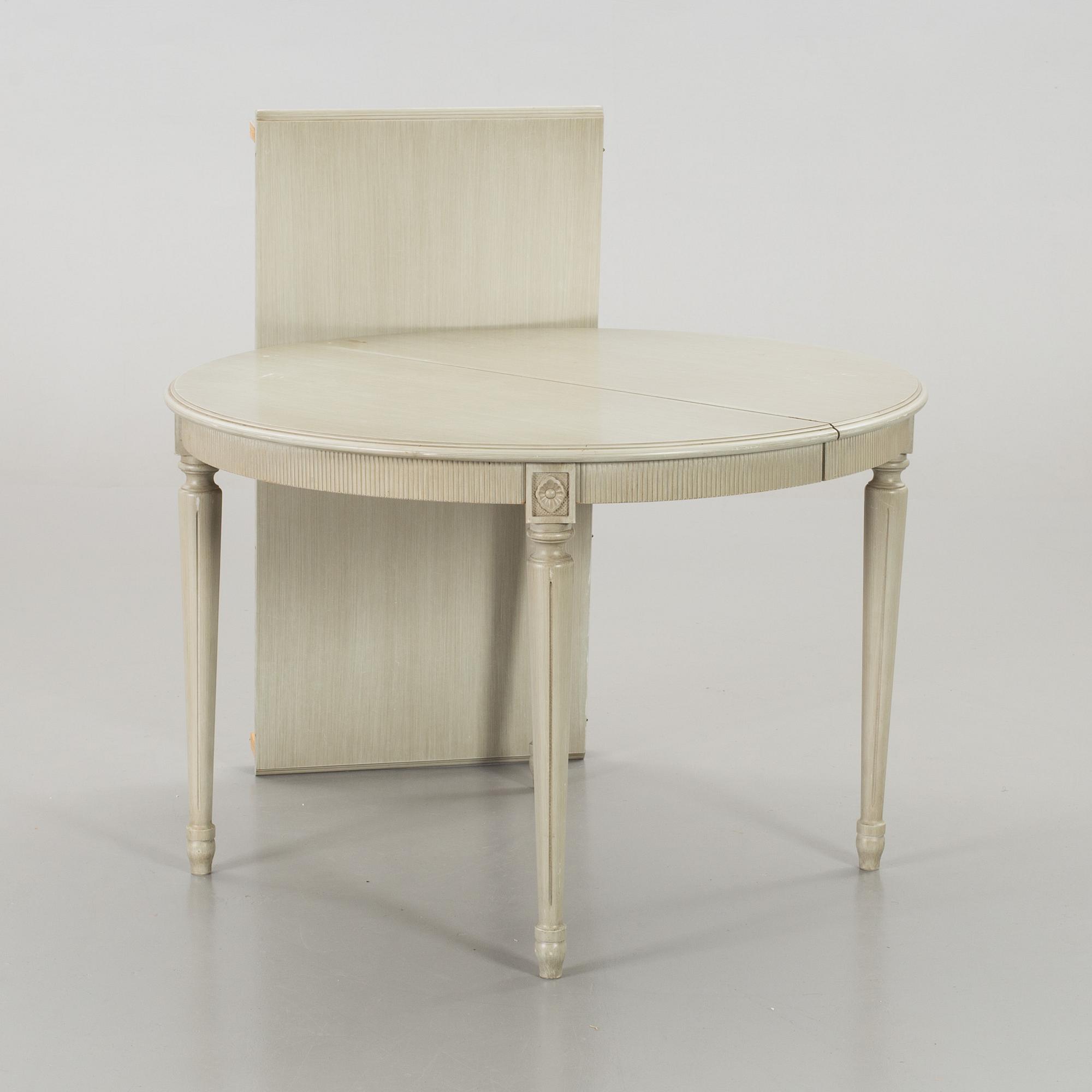 A set of table and 6 pcs of chairs, late 20th century,