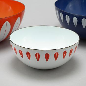 Four 1950/60s bowls in enameled metal from the Cathrine collection, designed by Grete Prytz Kittelsen for Cathrineholm.