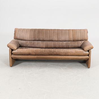 A three seater leather sofa by De Sede, Schweiz second half of the 20th century.